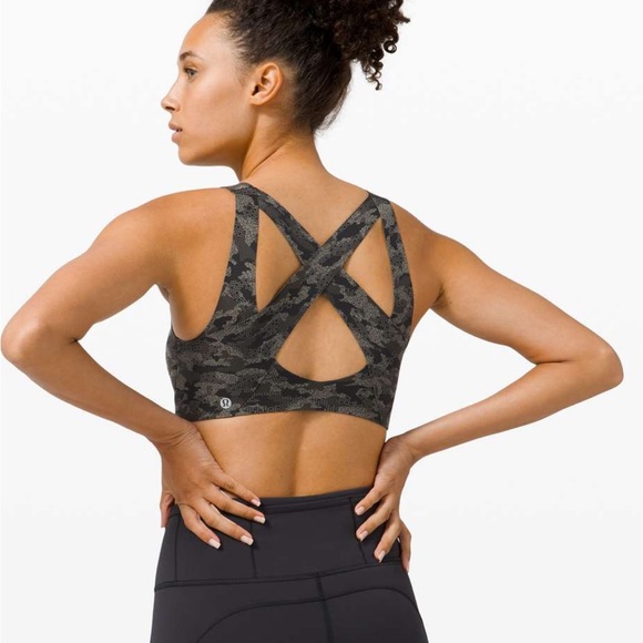 COPY - New Lululemon Enlite Bra Zip Front- size 34B- Collage Camo Mini Black Mu… - Picture 8 of 10